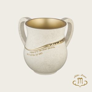 Kelli en polyrésine