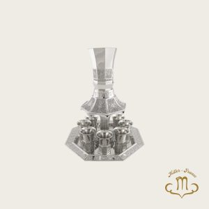 Fontaine à  vin avec 8 petites coupes de Kidouch