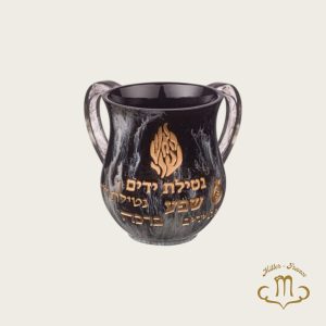 Kelli en polyrésine